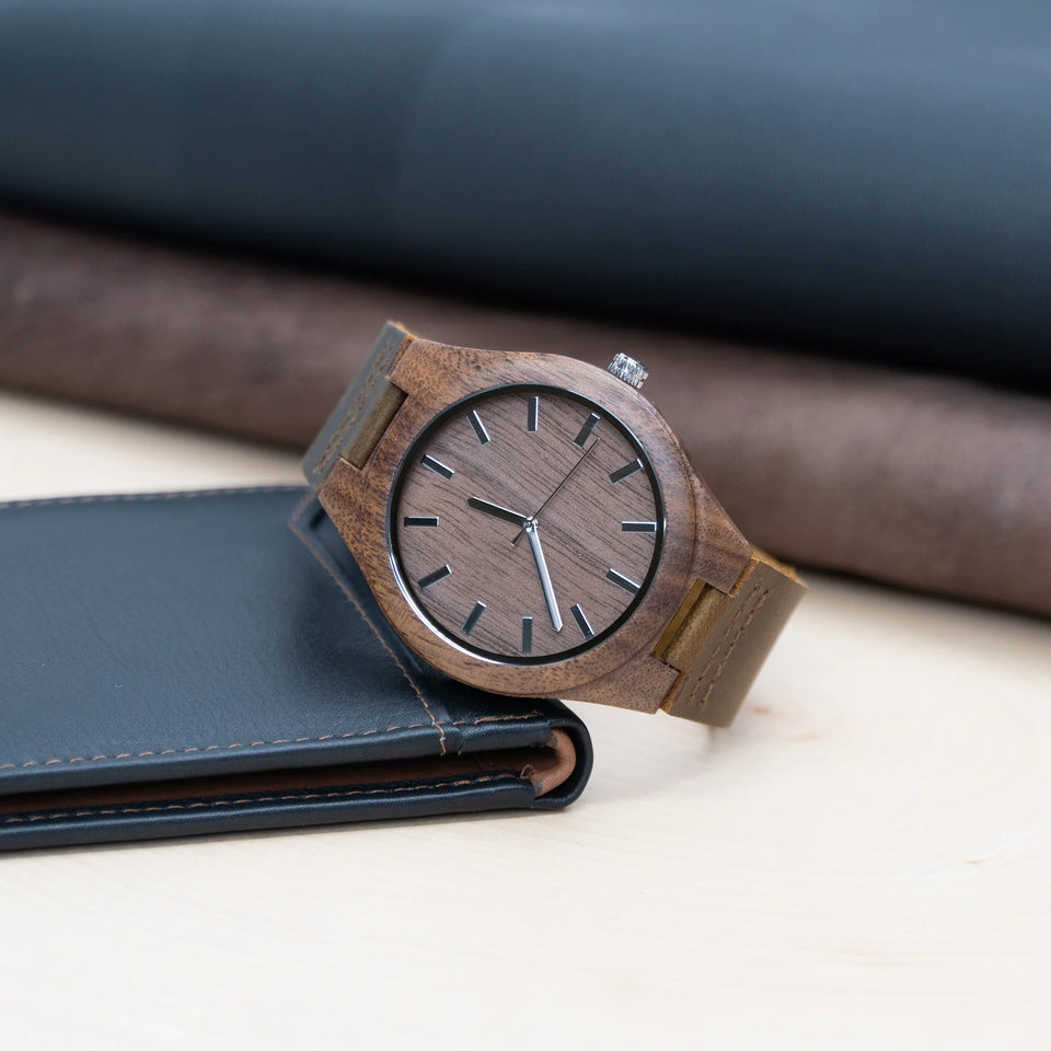 Stylish Men’s Walnut Wooden Watch